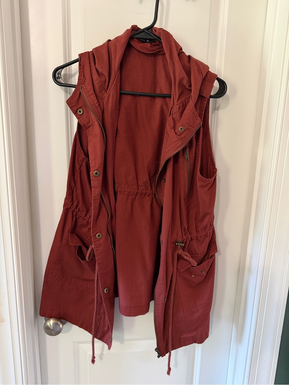 Zenana Outfitters Hooded Utility Vest in Rust